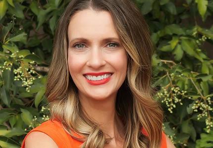 Devan Stahl headshot