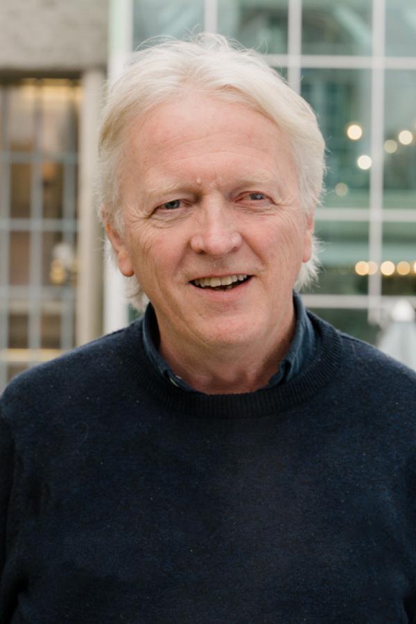 Iwan Russell-Jones